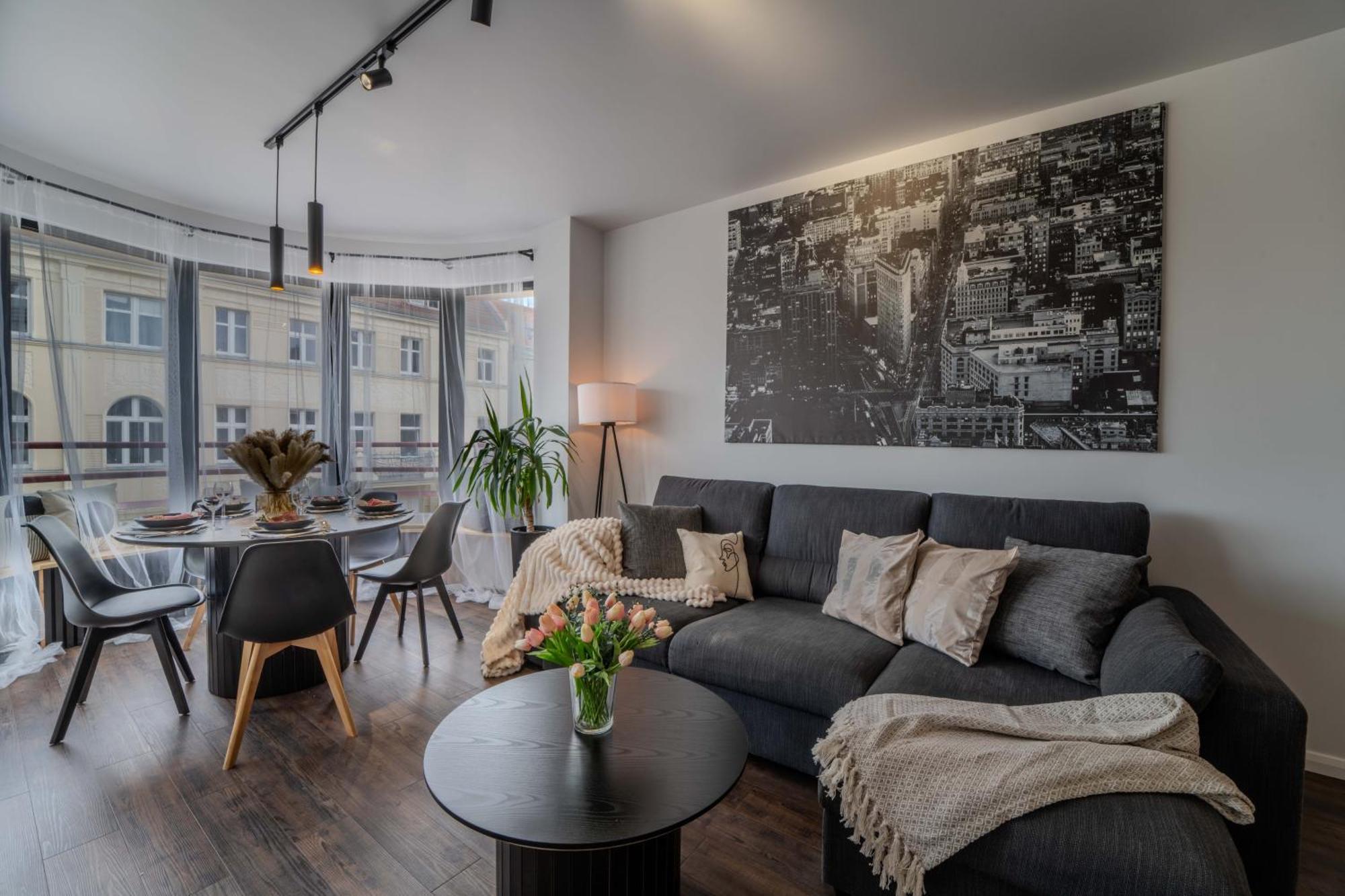 New Large Modern Apartment - City Center - 60M2 - Lift - Parking Βρότσλαβ Εξωτερικό φωτογραφία