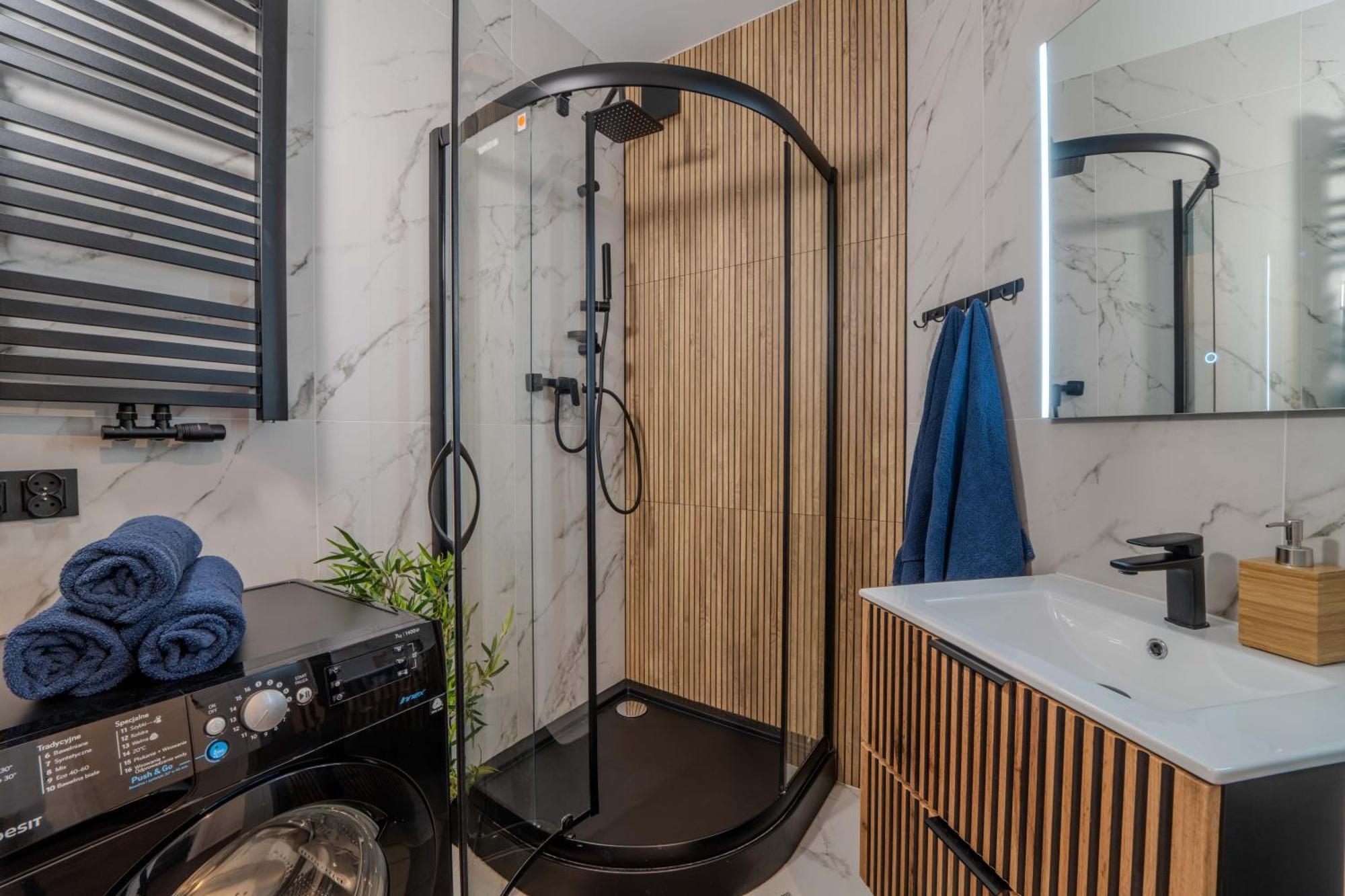 New Large Modern Apartment - City Center - 60M2 - Lift - Parking Βρότσλαβ Εξωτερικό φωτογραφία